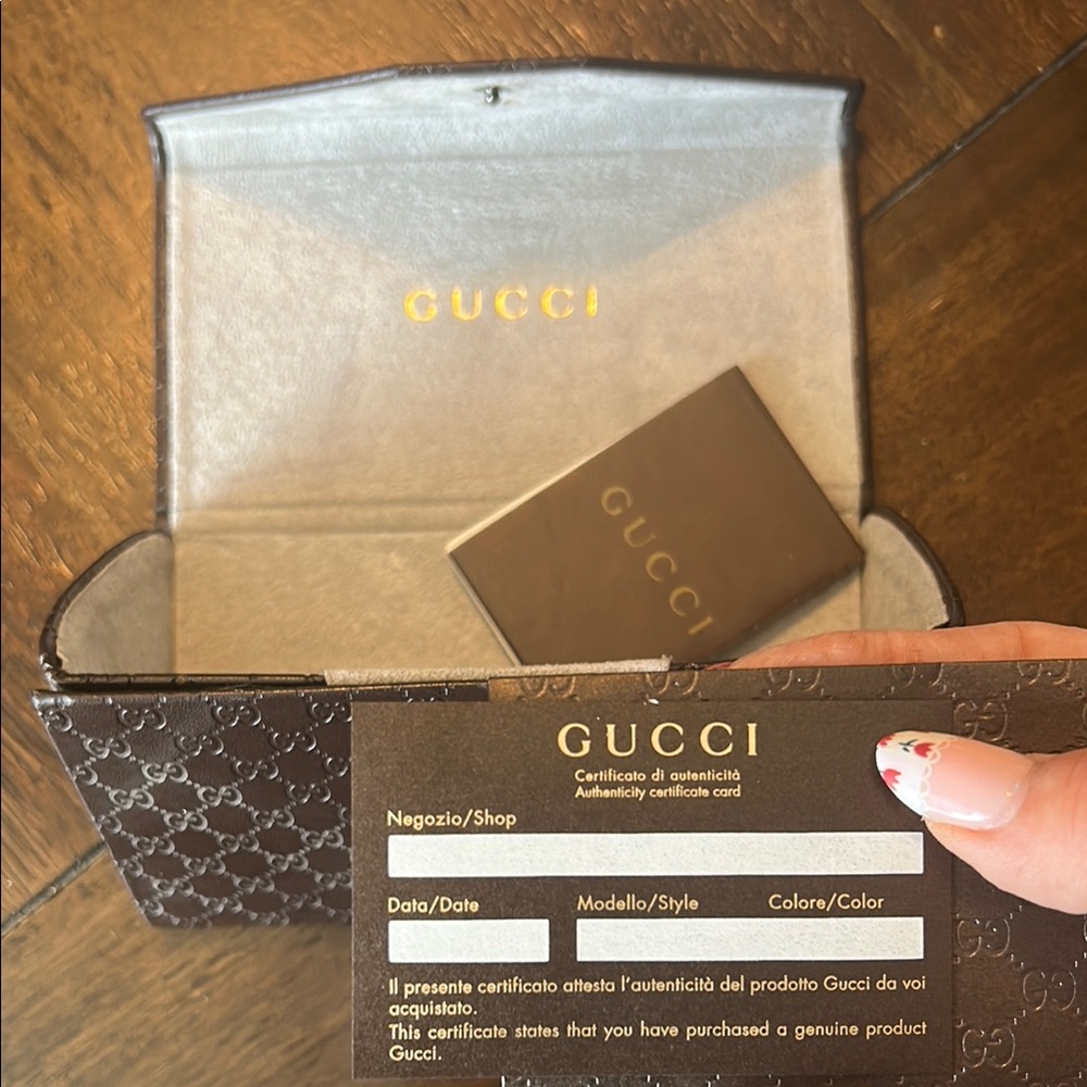 Gucci Black Aviator Sunglasses